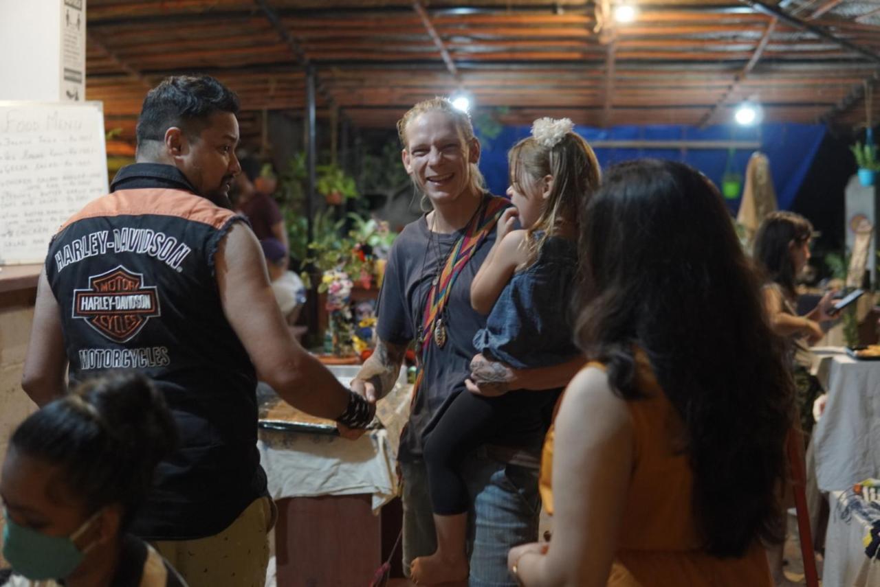 Gaia Hostels Anjuna Ngoại thất bức ảnh