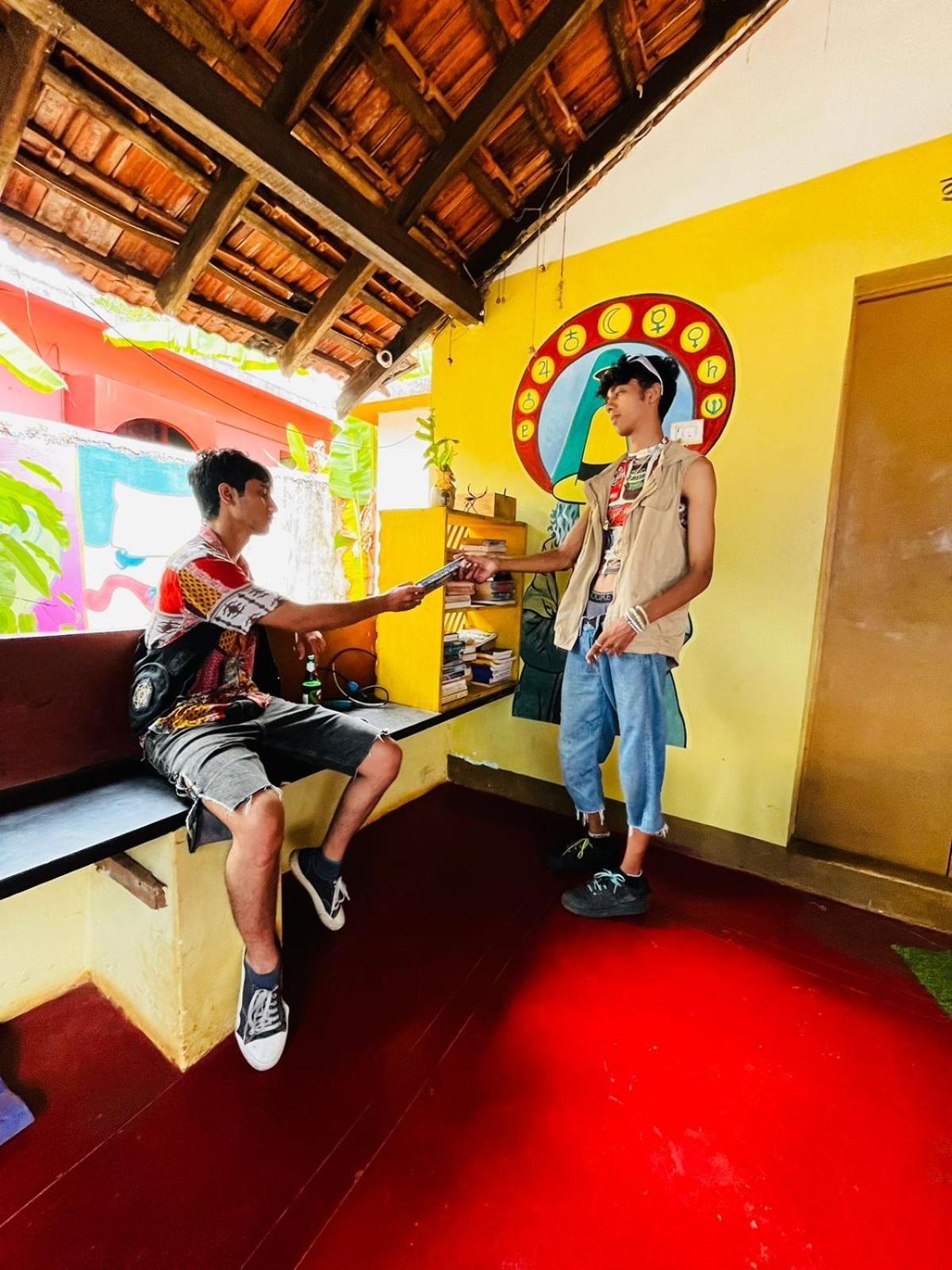 Gaia Hostels Anjuna Ngoại thất bức ảnh